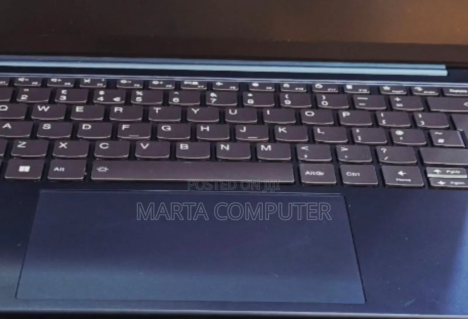 New Laptop Lenovo Yoga 700 16GB Intel Core I7 SSD 1T