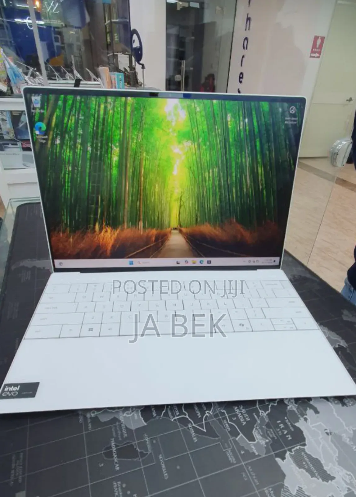 New Laptop Dell XPS 13 16GB Intel Core Ultra 7 SSD 512GB