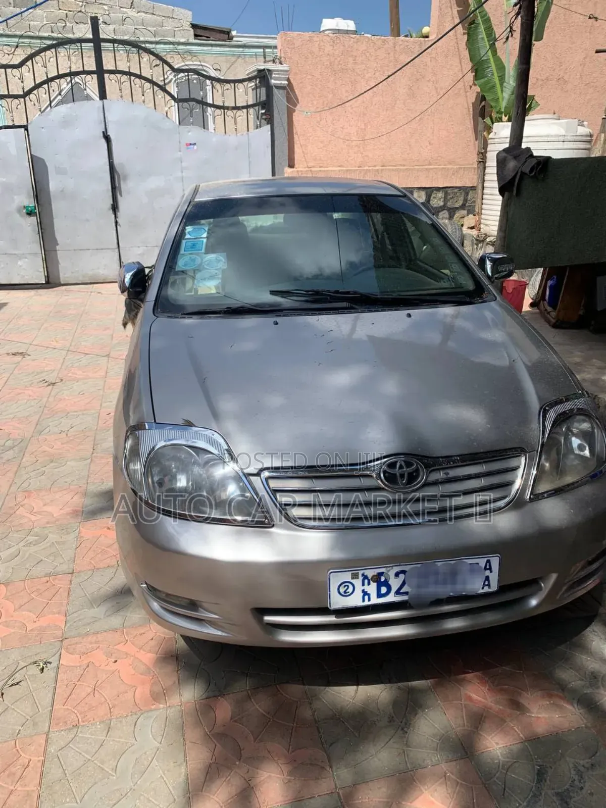 Toyota Corolla 2003 Ivory