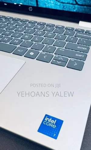 New Laptop HP OmniBook 5 14" 16GB Intel Core Ultra 7 SSD 512GB