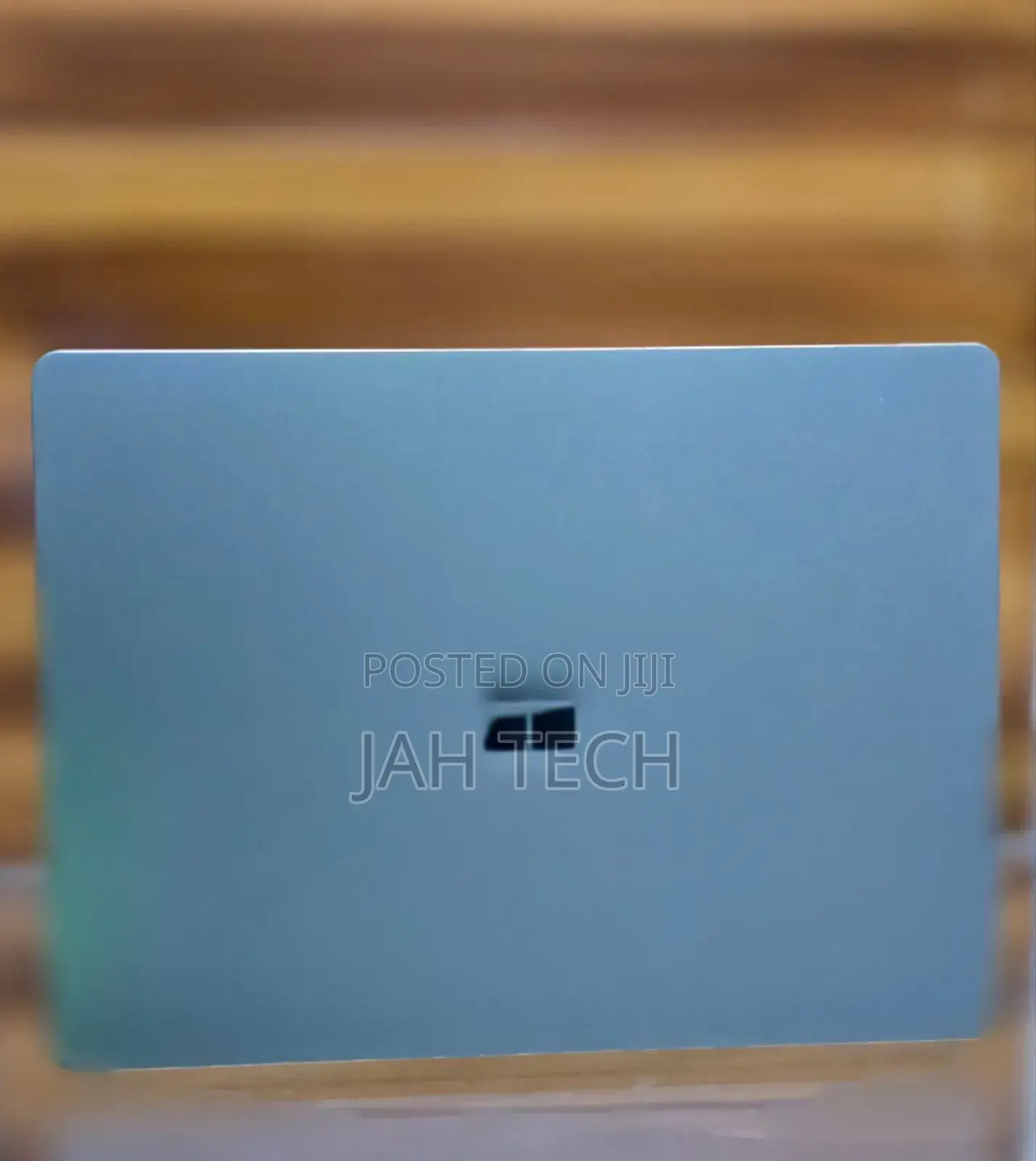New Laptop Microsoft Surface 8GB Intel Core I5 SSD 256GB