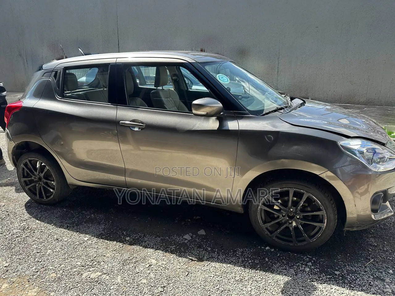 Suzuki Swift 2021 Gray