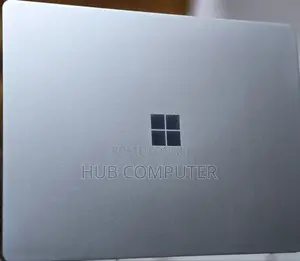 New Laptop Microsoft Surface 8GB Intel Core I7 SSD 256GB