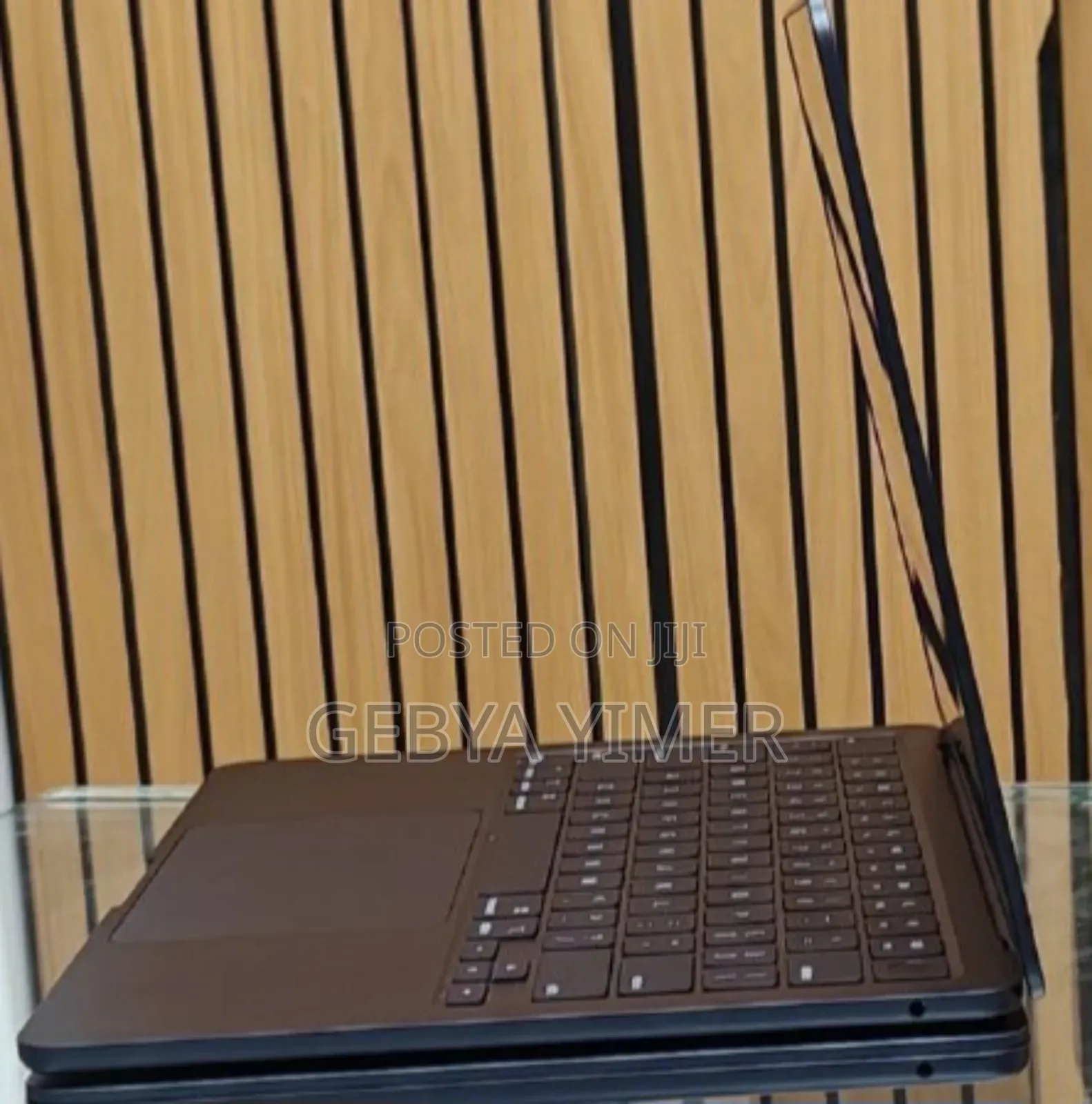 New Laptop Apple MacBook Air 2025 M4 13-Inch 16GB Apple M4 SSD 256GB