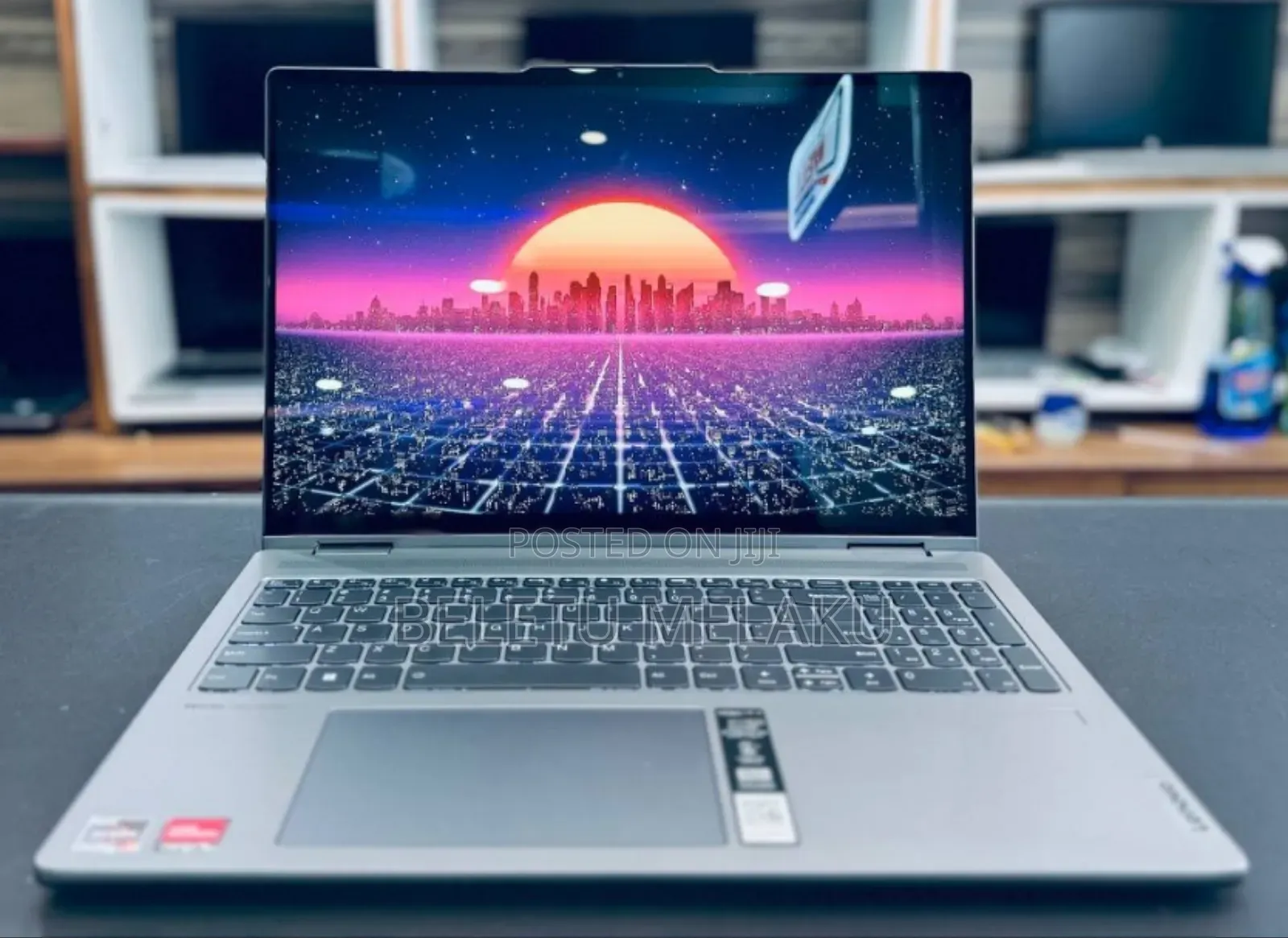 New Laptop Lenovo Yoga 7i 8GB AMD Ryzen 5 SSD 512GB