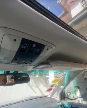 Toyota Land Cruiser Prado 2011 Gray