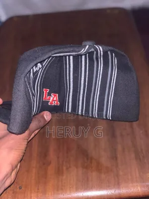 La Baseball Fashion Cap.