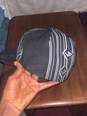 La Baseball Fashion Cap.