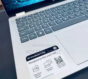 New Laptop HP OmniBook 5 Flip 14-Fp0023dx 16GB Intel Core 7 SSD 1T