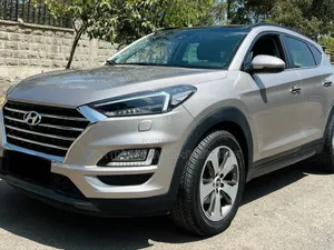 Hyundai Tucson 2020 Gold