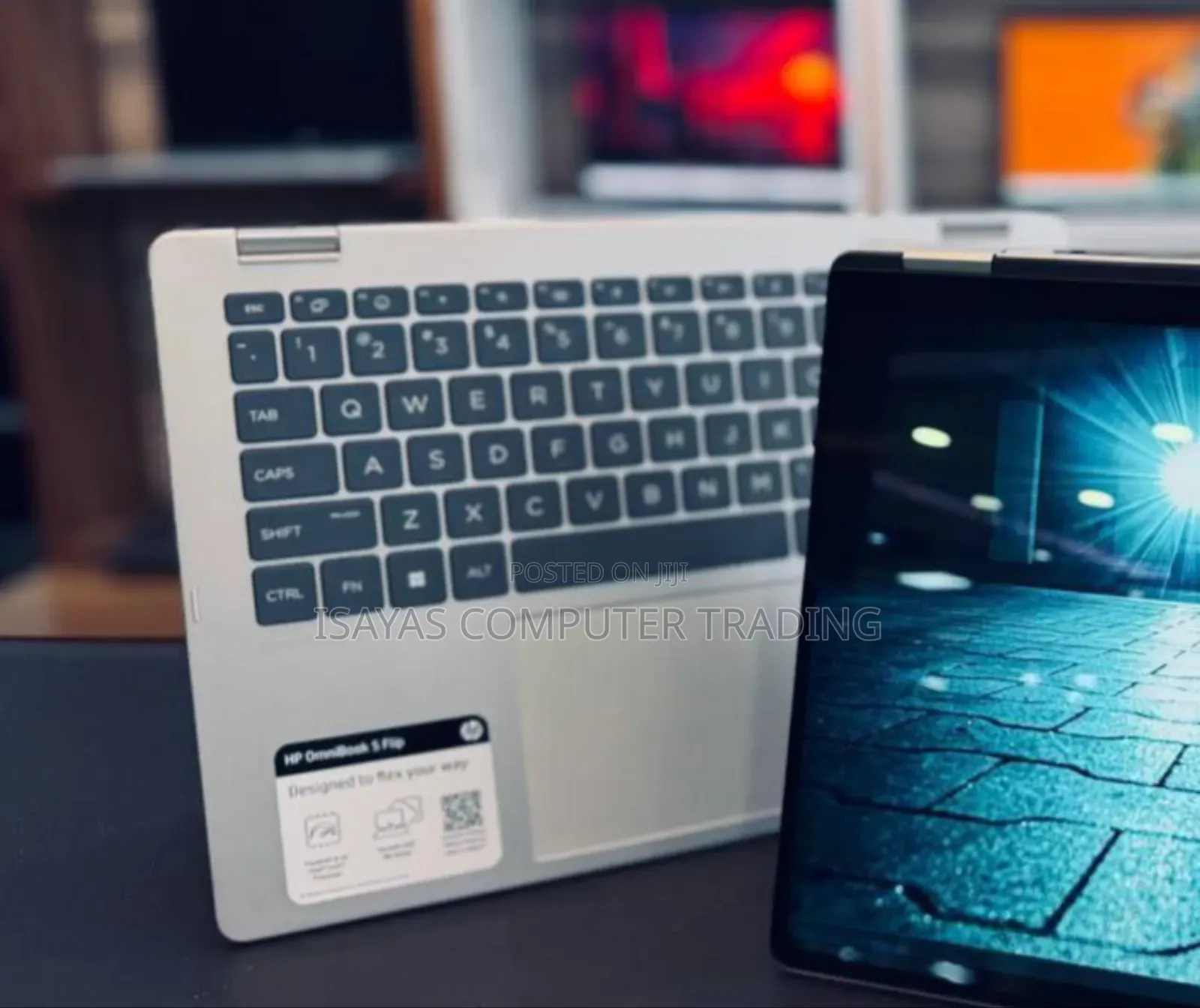 New Laptop HP OmniBook 5 Flip 16GB Intel Core Ultra 7 SSD 1T