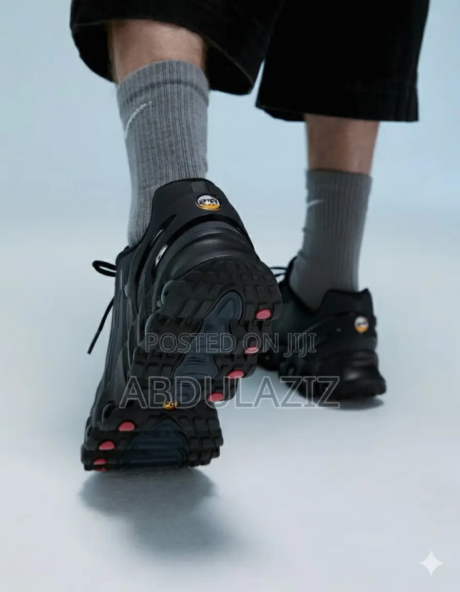 Nike Air Max Dn8 Men's Shoe