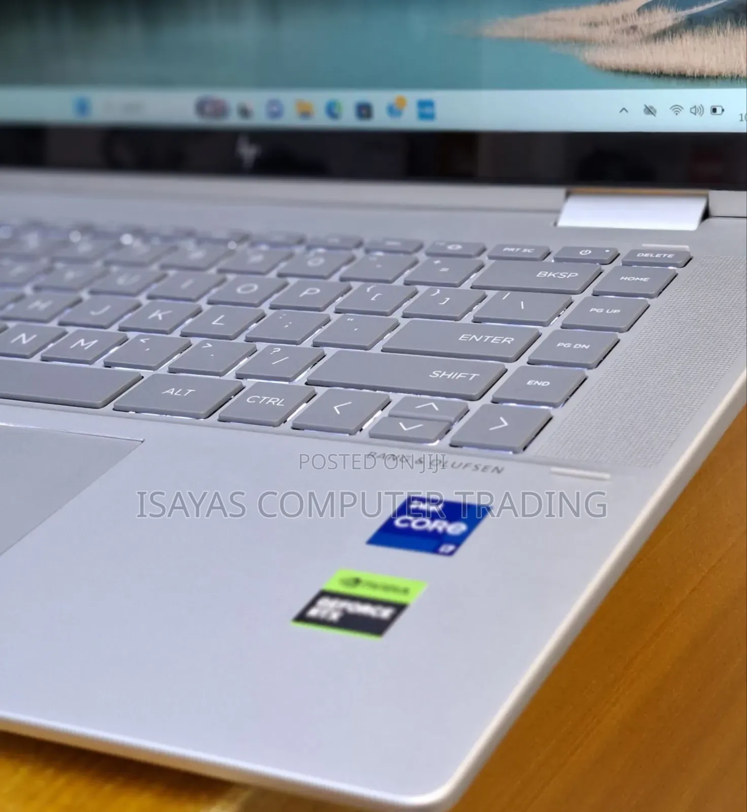 New Laptop HP Envy X360 16GB Intel Core I7 SSD 1T