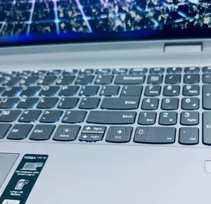 New Laptop Lenovo Yoga 7i 8GB AMD Ryzen 5 SSD 512GB