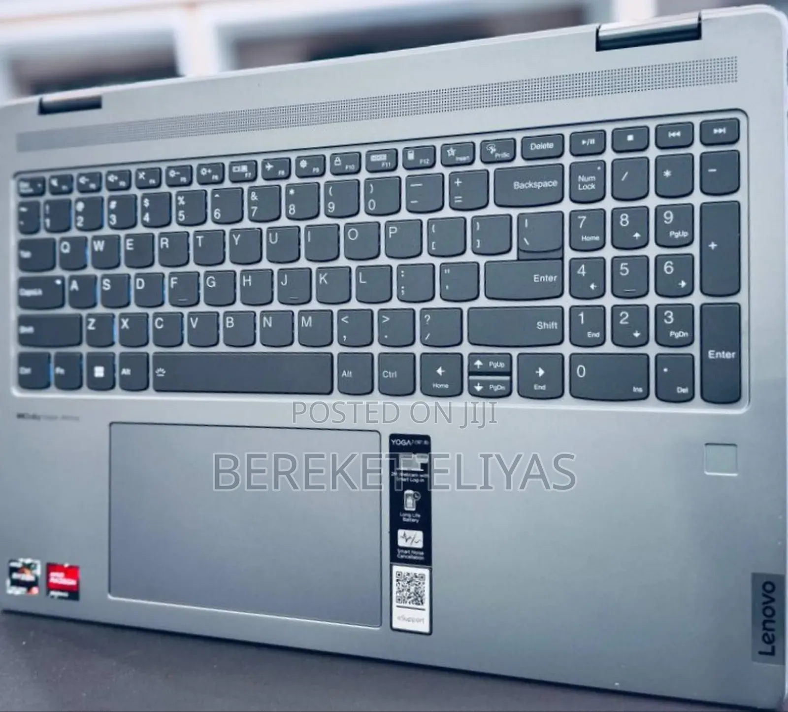 New Laptop Lenovo Yoga 7i 8GB AMD Ryzen 5 SSD 512GB