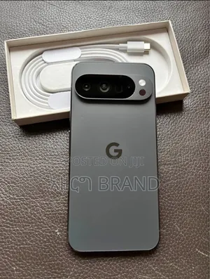 Photo - New Google Pixel 10 Pro XL 256 GB Black