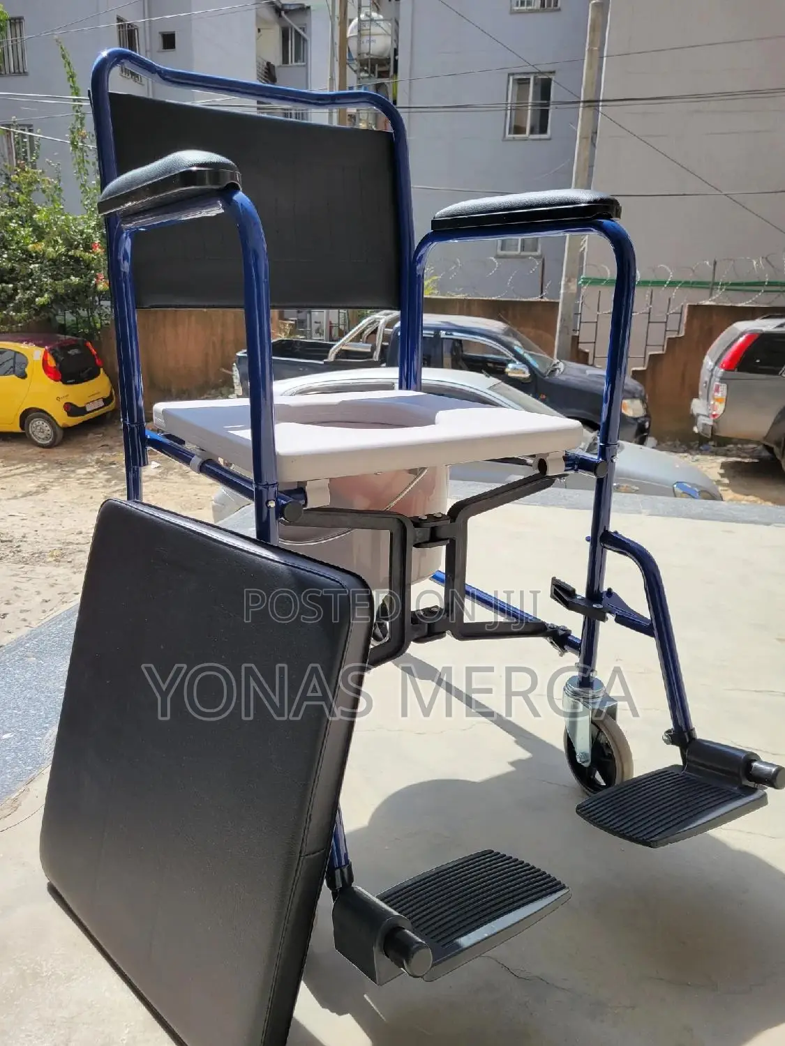 Commode Chair With Wheels Made of a Rigid, Powder-Coated,M-Steel Frame