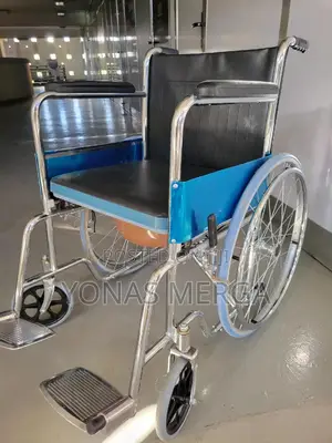 Photo - Toilet Wheelchair笑垮shower Chair/Foldable,Making Them Easy to Transport