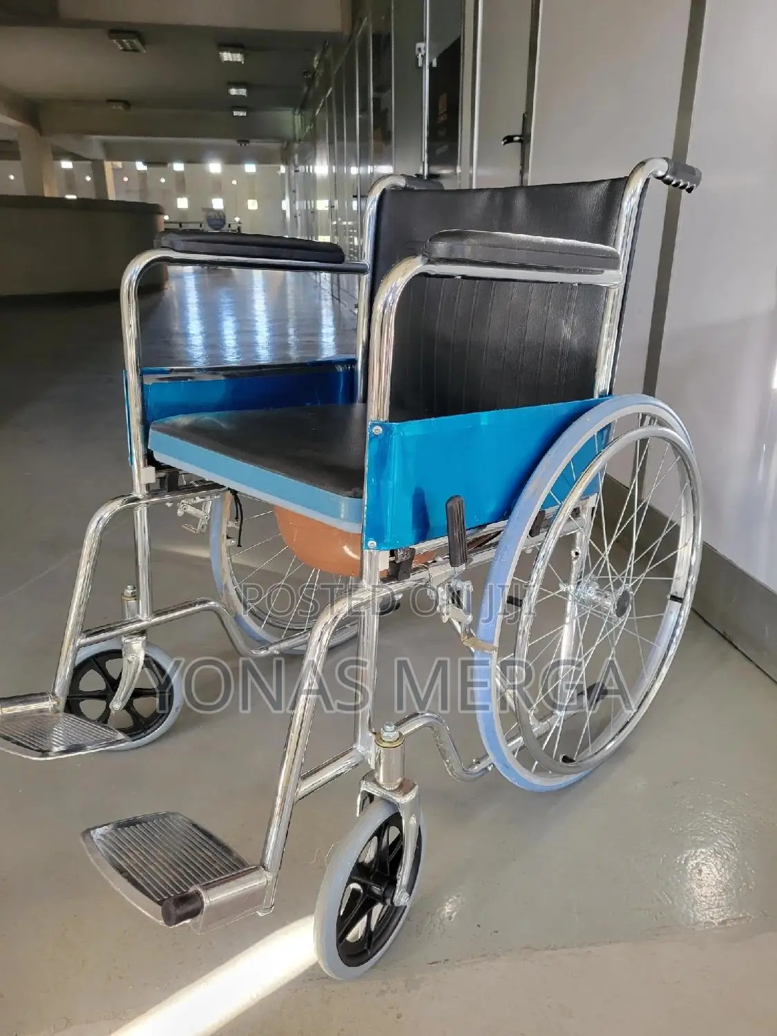 Toilet Pot With Lid for Hygiene Wheelchair耷倒pot Wheelchair霸比wheelchair