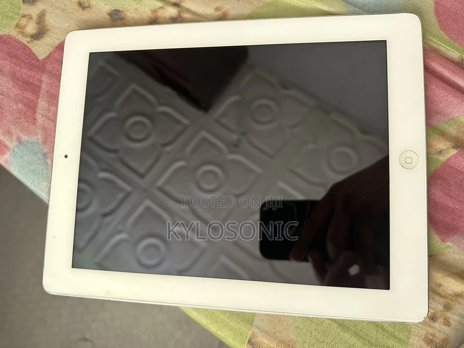 Apple iPad 2 Wi-Fi 64 GB Silver