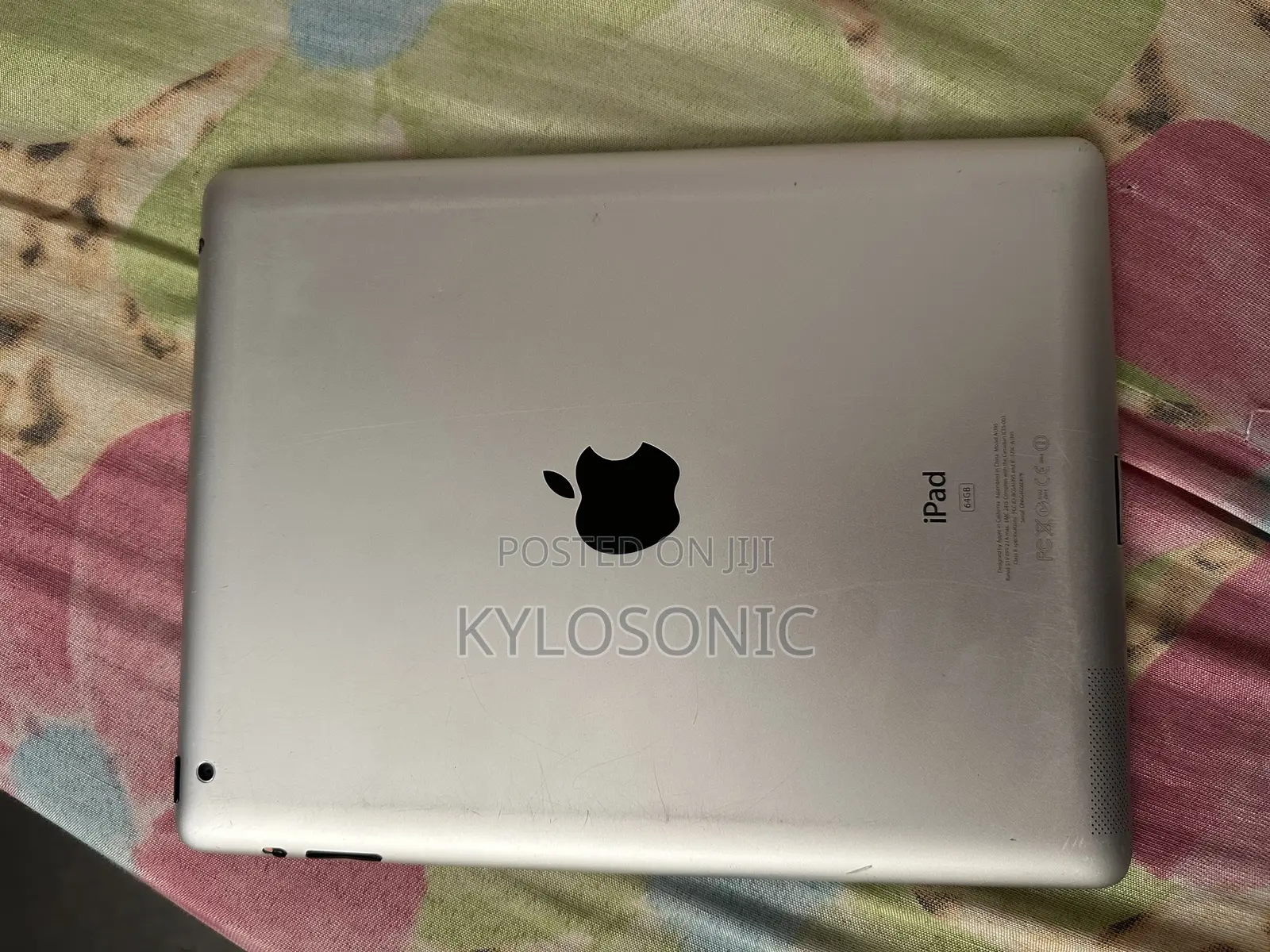 Apple iPad 2 Wi-Fi 64 GB Silver