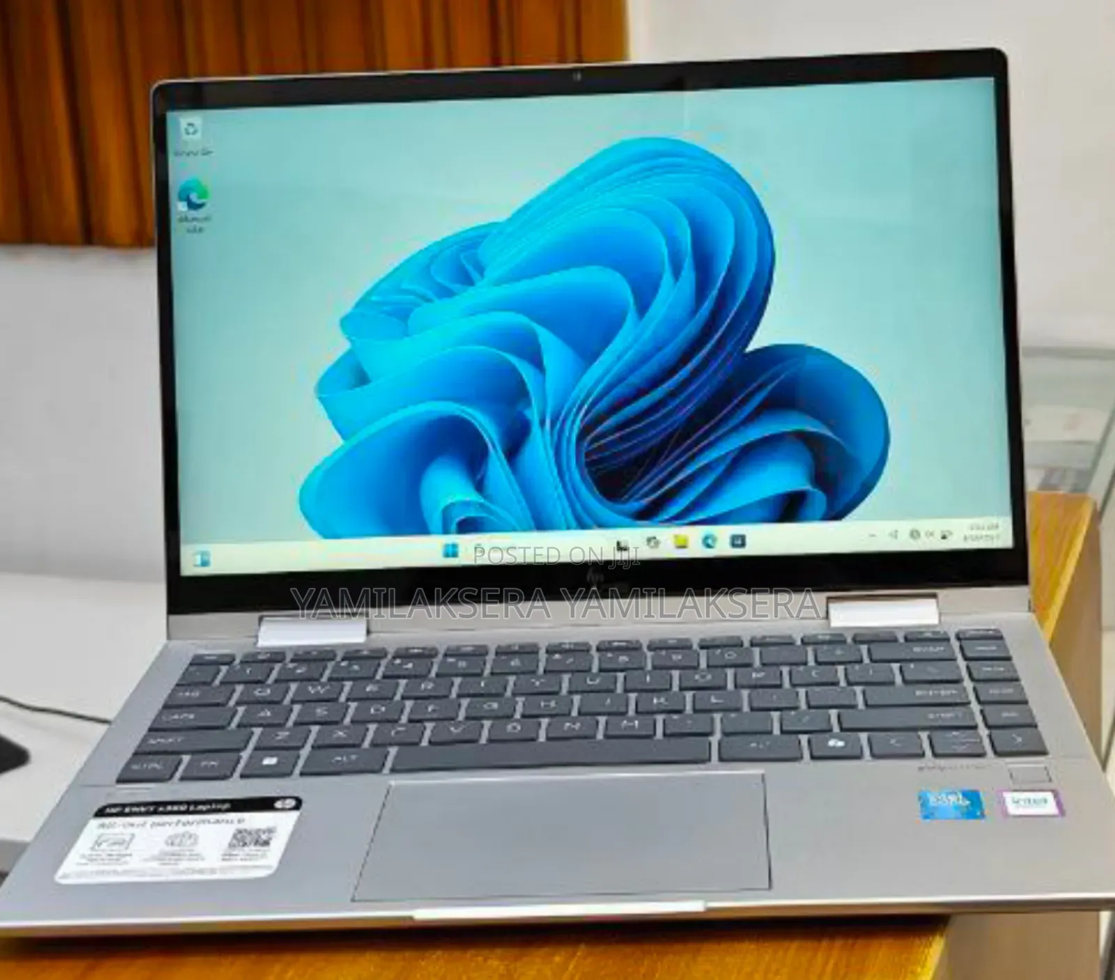 New Laptop HP Envy X360 8GB Intel Core 5 SSD 512GB