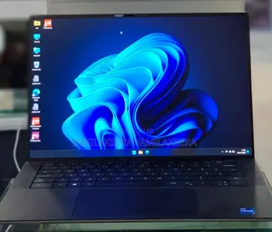 New Laptop Dell Precision 5570 16GB Intel Core I7 SSD 1T