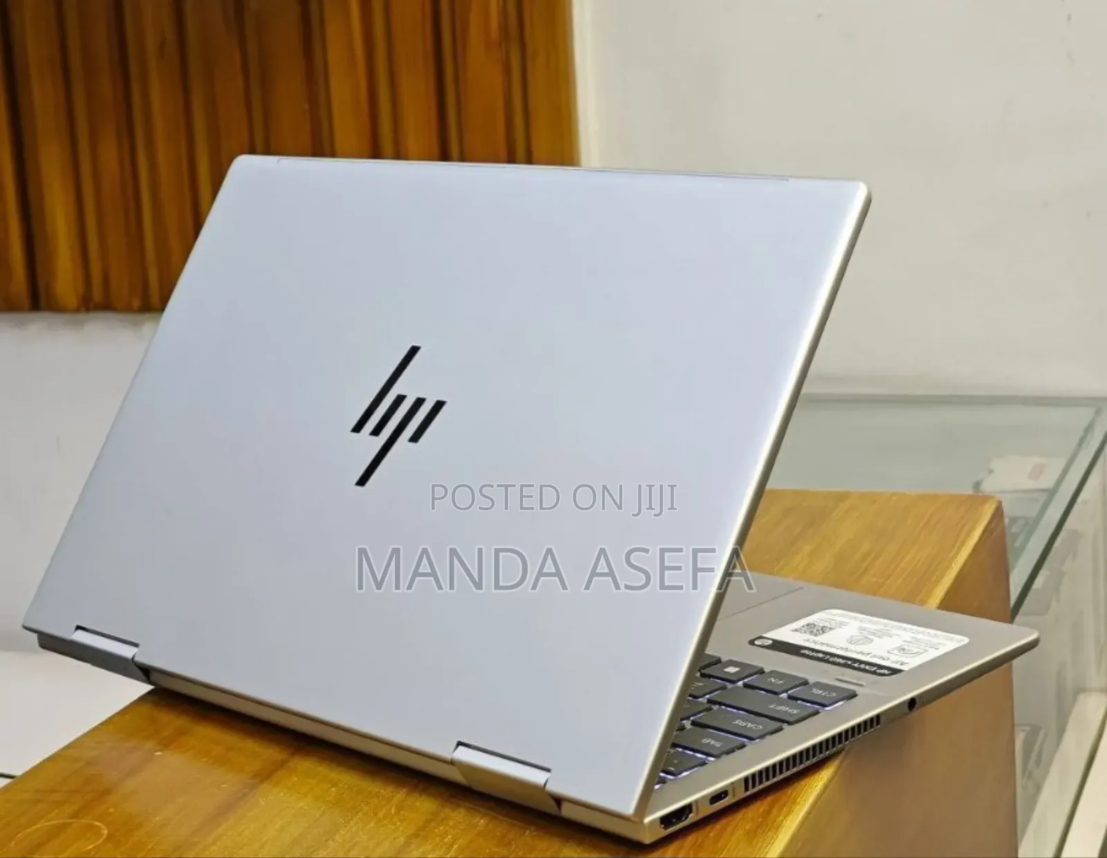 New Laptop HP Envy X360 16GB Intel Core 7 SSD 512GB