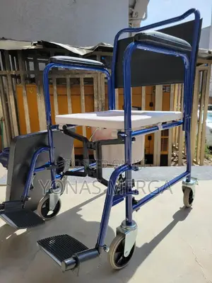 Photo - Toilet Chair/Shower Chair瘢默chair - Shower Commode Chair節烅very Easy New