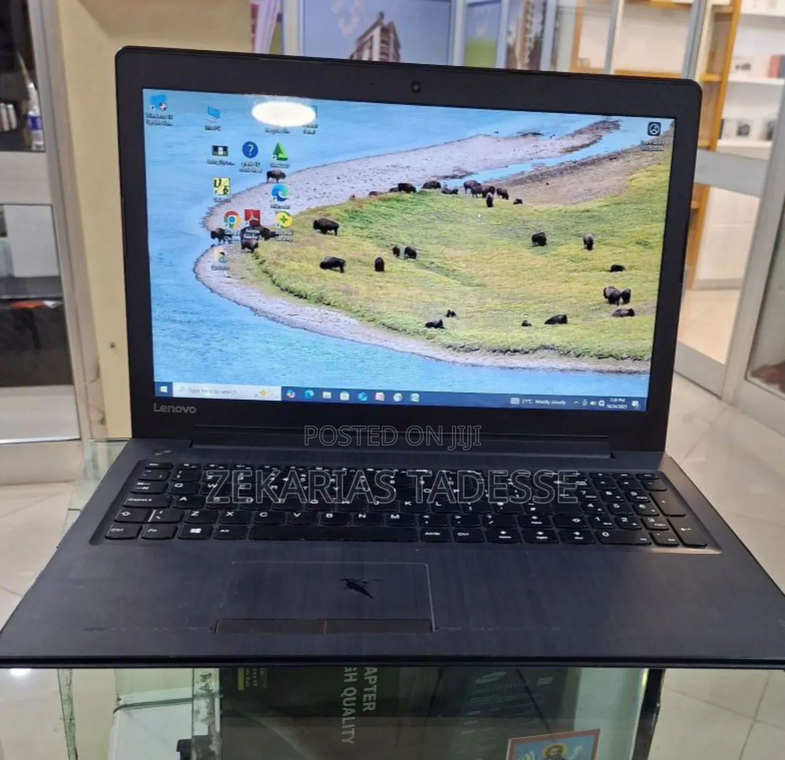 New Laptop Lenovo 8GB Intel Core I7 HDD 1T