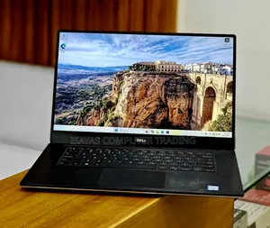New Laptop Dell XPS 15 16GB Intel Core I7 SSD 256GB