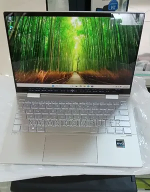 New Laptop HP Envy X360 8GB Intel Core I7 SSD 512GB