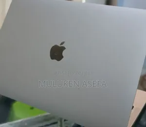 New Laptop Apple MacBook Pro 2022 M2 8GB Intel Core M2 SSD 256GB