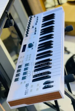Photo - For Sales New Midi Keyboard