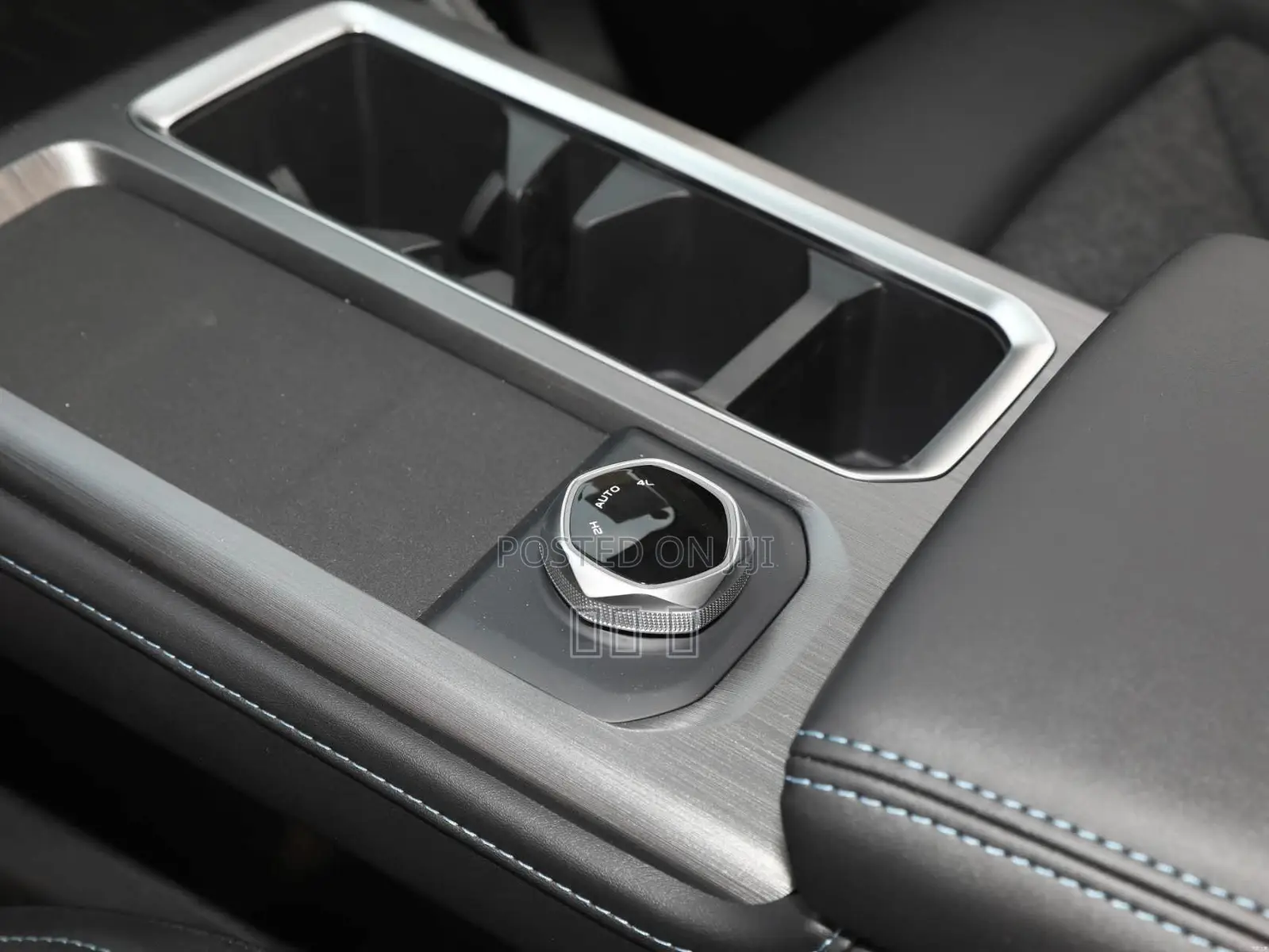 New Changan Hunter Plus 2.0 Petrol 4x4 2025 Gray