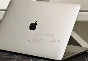 Photo - New Laptop Apple MacBook Pro 2016 16GB Intel Core I7 SSD 512GB