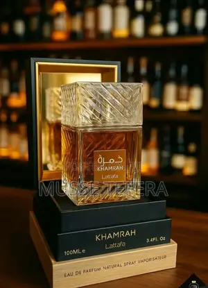 Photo - Khamrah Eau De Parfum Natural