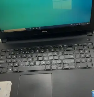 Laptop Dell Vostro 15 3558 4GB Intel Core I5 HDD 500GB