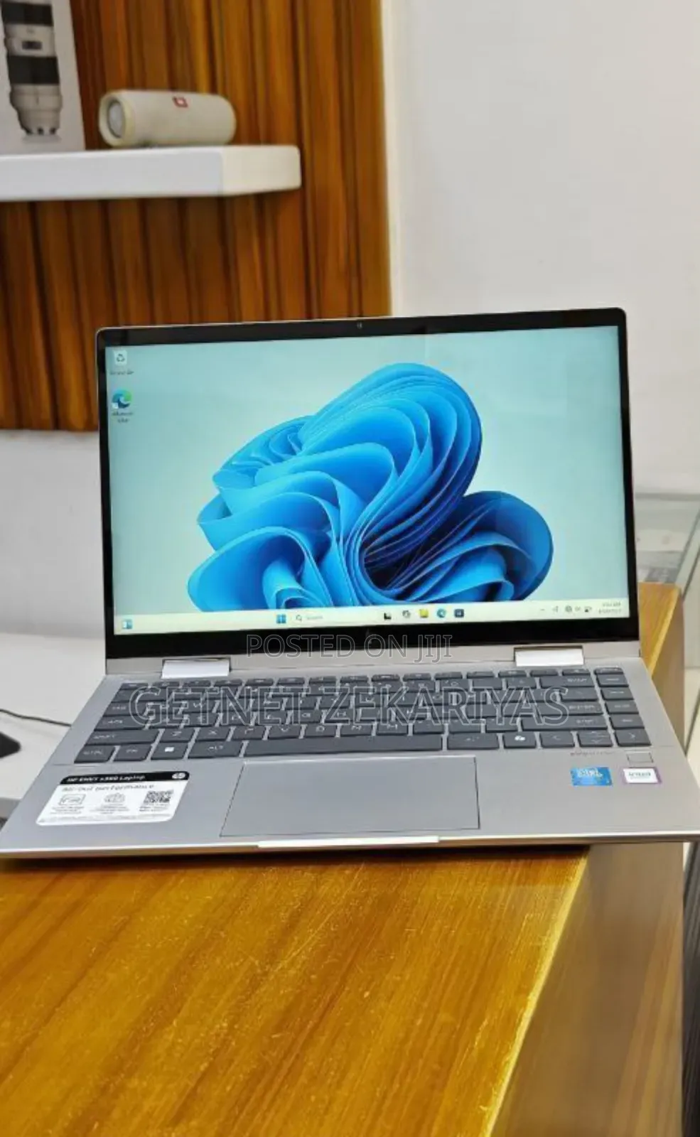 New Laptop HP Envy X360 16GB Intel Core 7 SSD 512GB