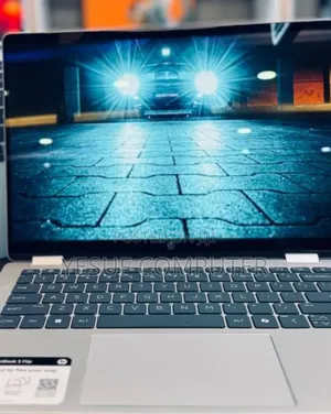 New Laptop HP OmniBook 5 Flip 14-Fp0023dx 16GB Intel Core 7 SSD 512GB
