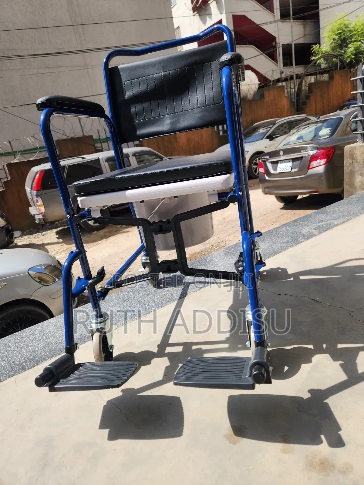 Commode Wheelchair鳵的wheelchair截獲wheelchair弱化commode Wheelchair New