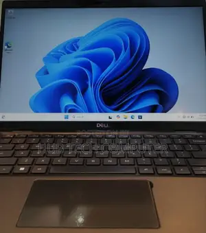 Photo - New Laptop Dell Latitude 7420 16GB Intel Core I7 SSD 512GB