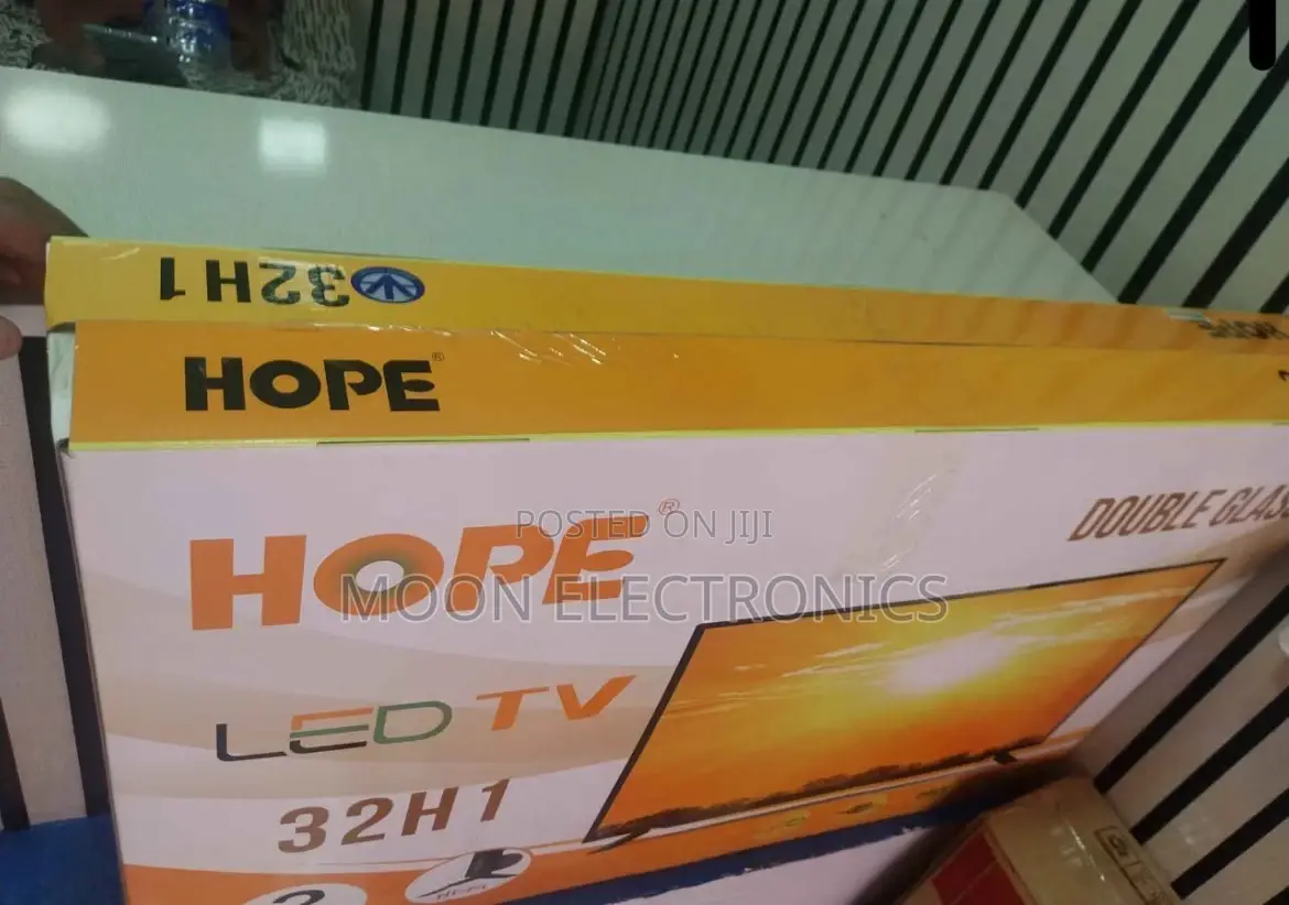 Hope 32′′ Smart Tv – Compact Feature‐Packed