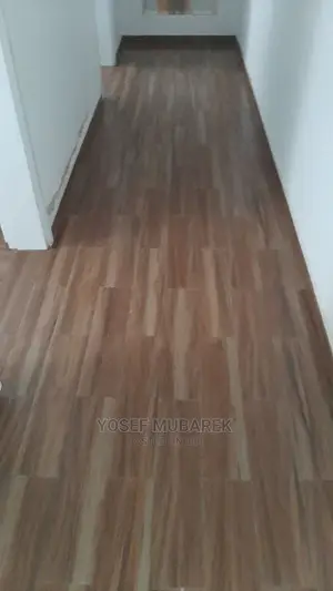 ቆንጆ የወለል ንጣፍ