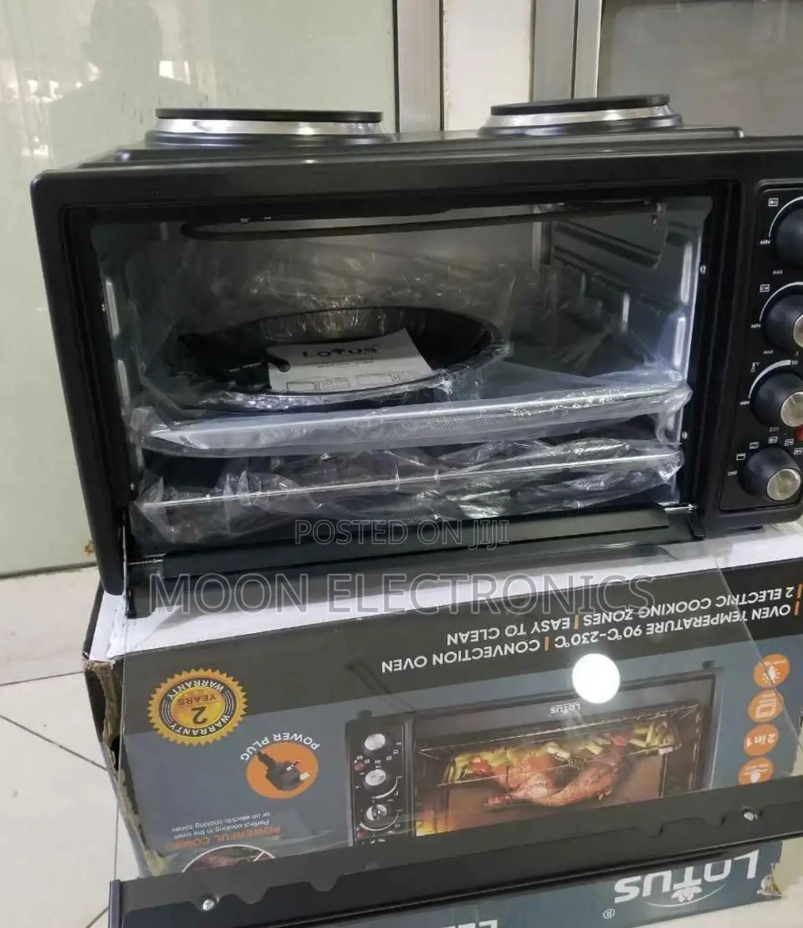 Lotus Mini Oven With 2 Hot Plates – Compact Versatile!
