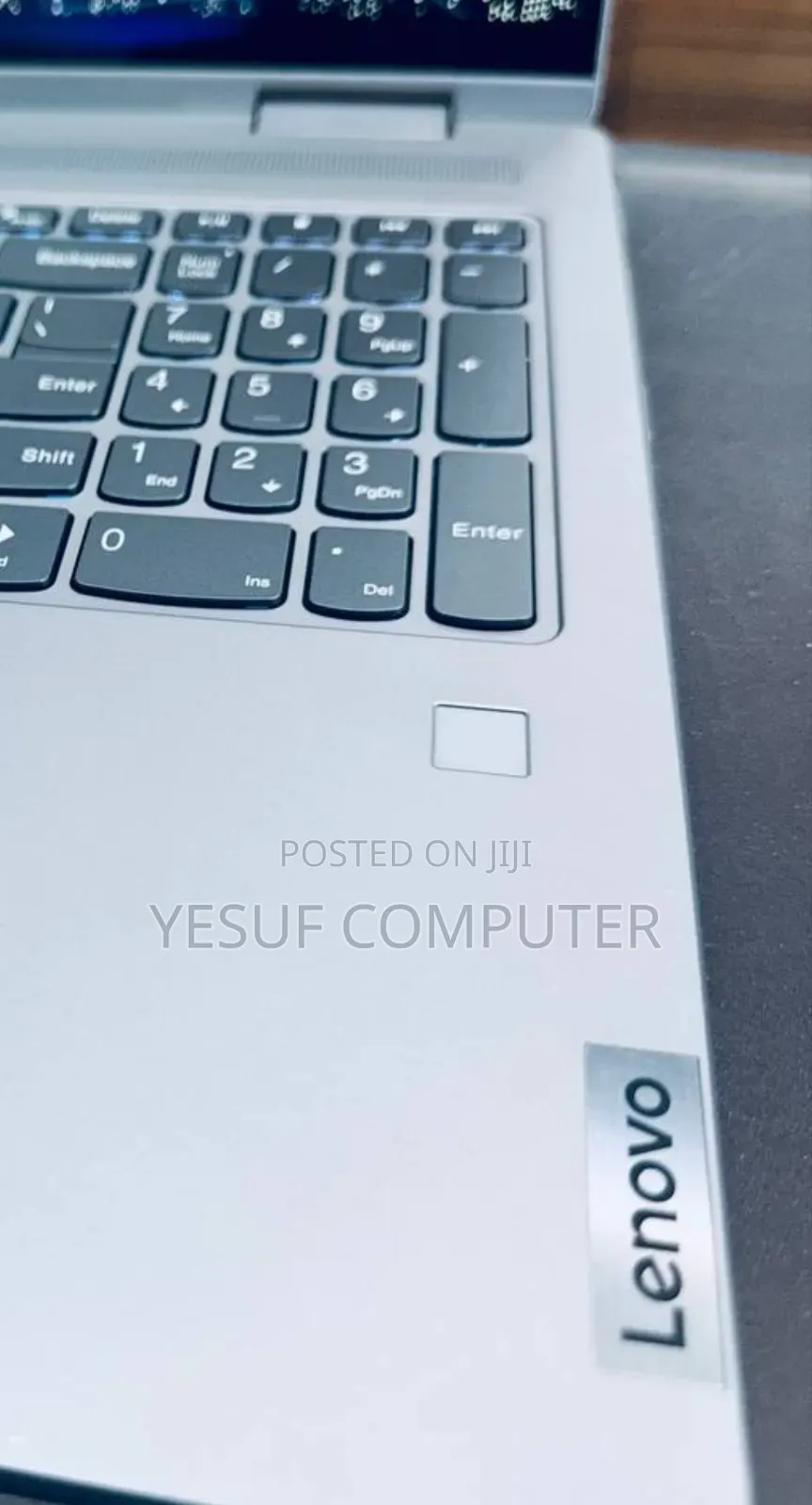 New Laptop Lenovo Yoga 7i 8GB AMD Ryzen 5 SSD 512GB