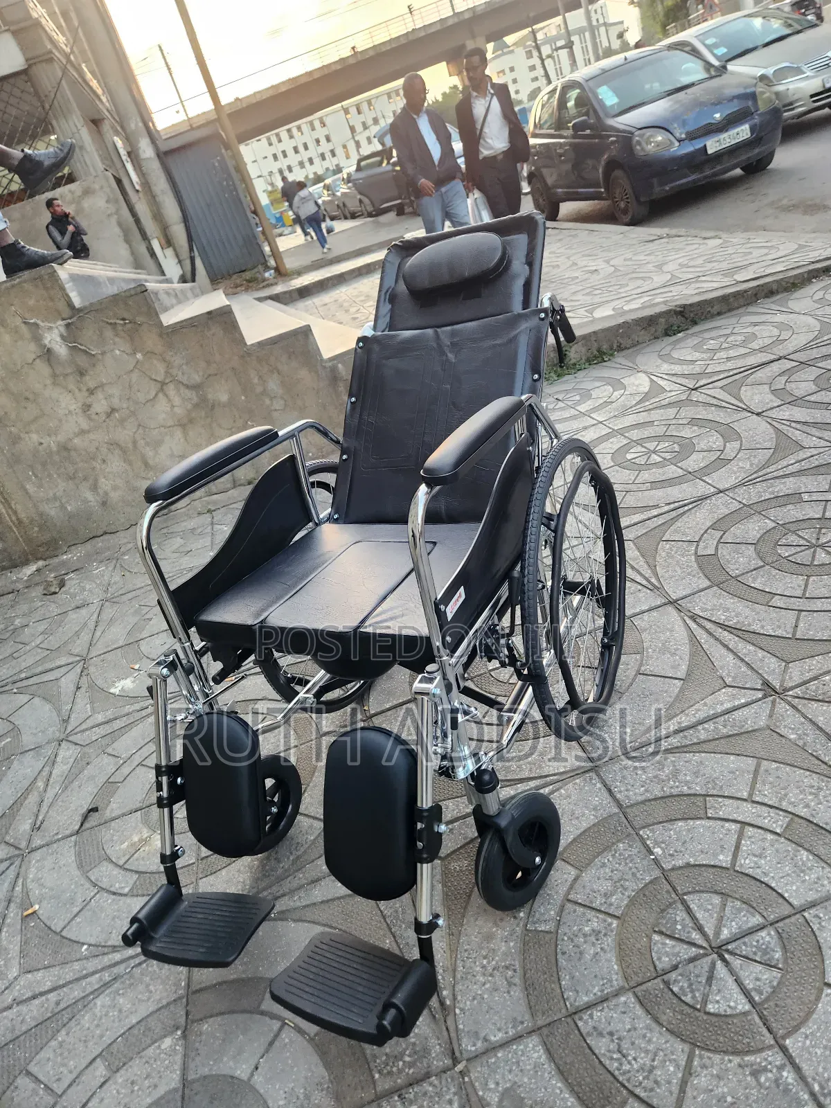 Reclining Wheelchair較為wheelchair奔馳wheelchair凳我wheelchair者或wheelchair