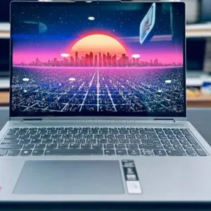 New Laptop Lenovo Yoga 7i 8GB AMD Ryzen 5 SSD 512GB