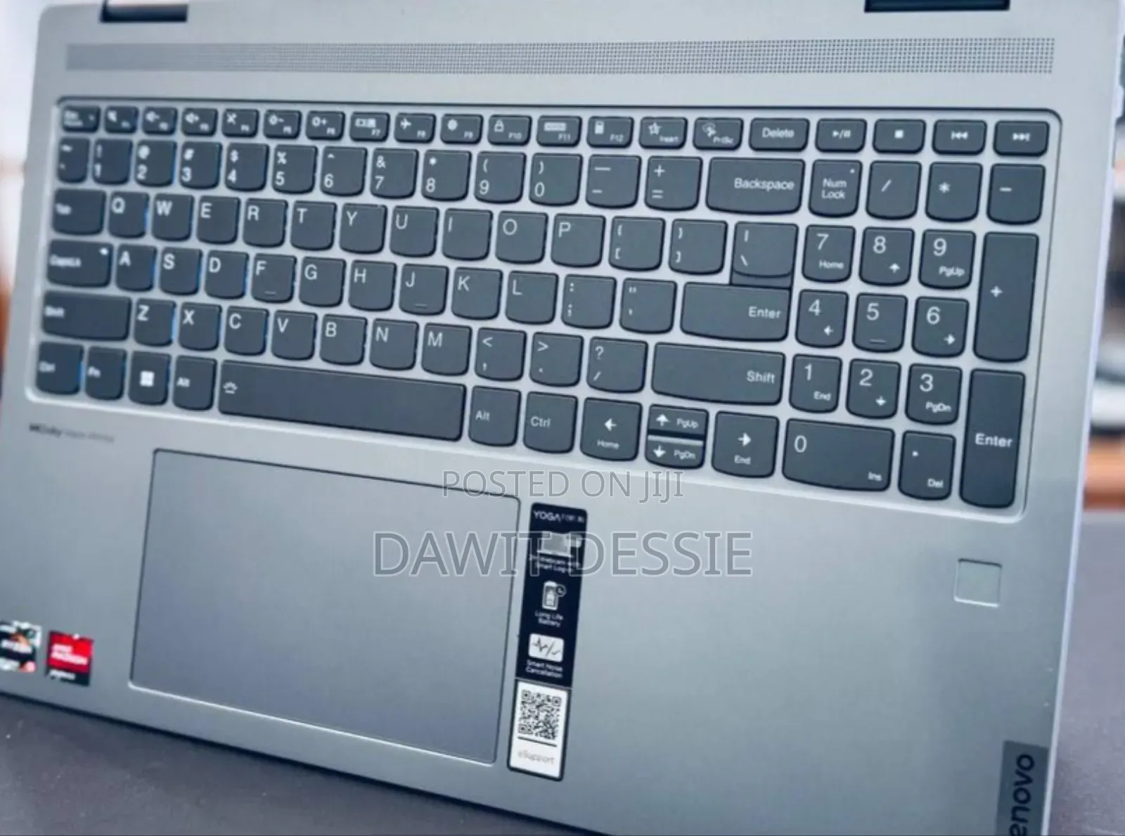 New Laptop Lenovo Yoga 7i 8GB AMD Ryzen 5 SSD 512GB