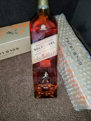 Photo - Johnnie Walker Gold Label Reserve – 1l (4 Bottles Available)